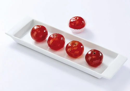 photographie du découpage des pâtes de fruits Cruzilles